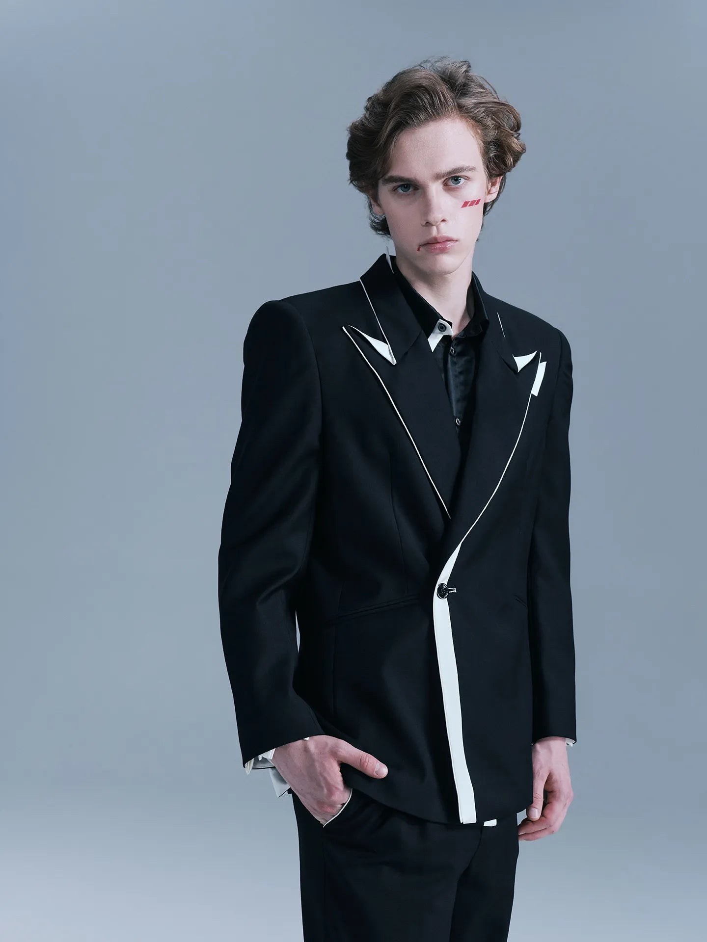 Origami Peak-lapel Suit