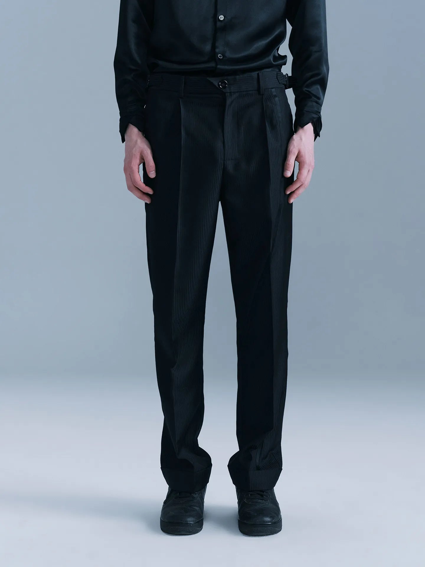 Snake Scale Pattern Suit with Trousers