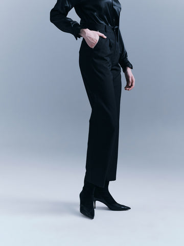 Straight-cut trousers